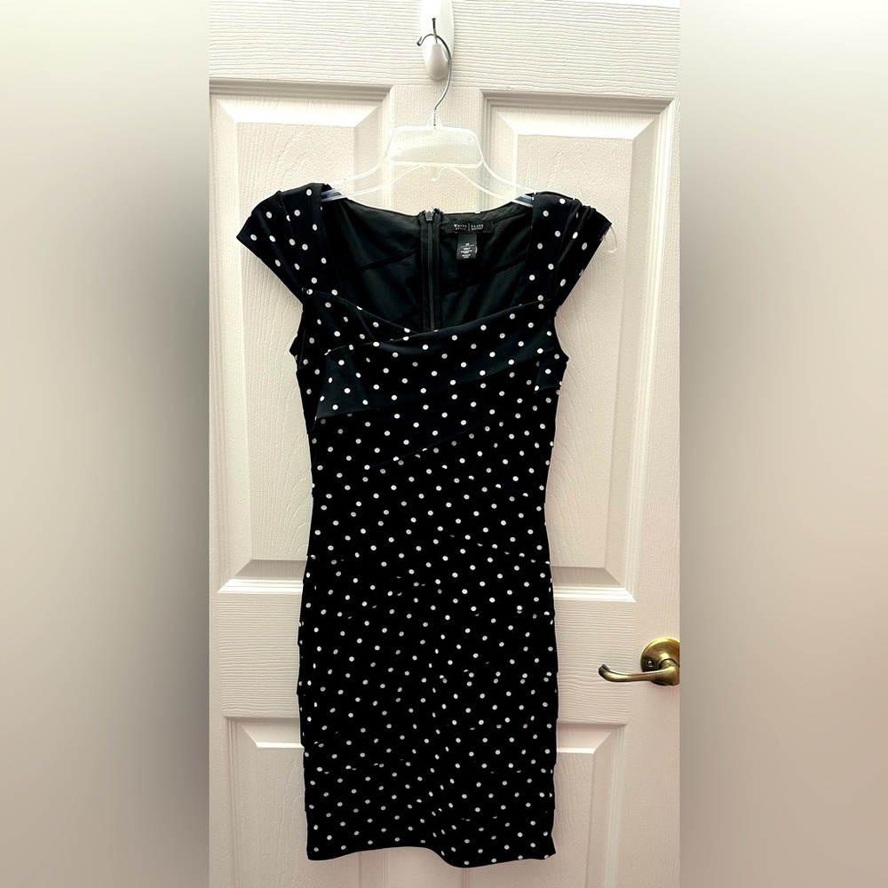 00 White House Black Market Dress